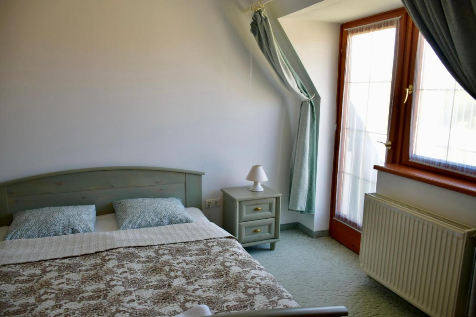 Eden Panzio Aparthotel Bük Exteriör bild