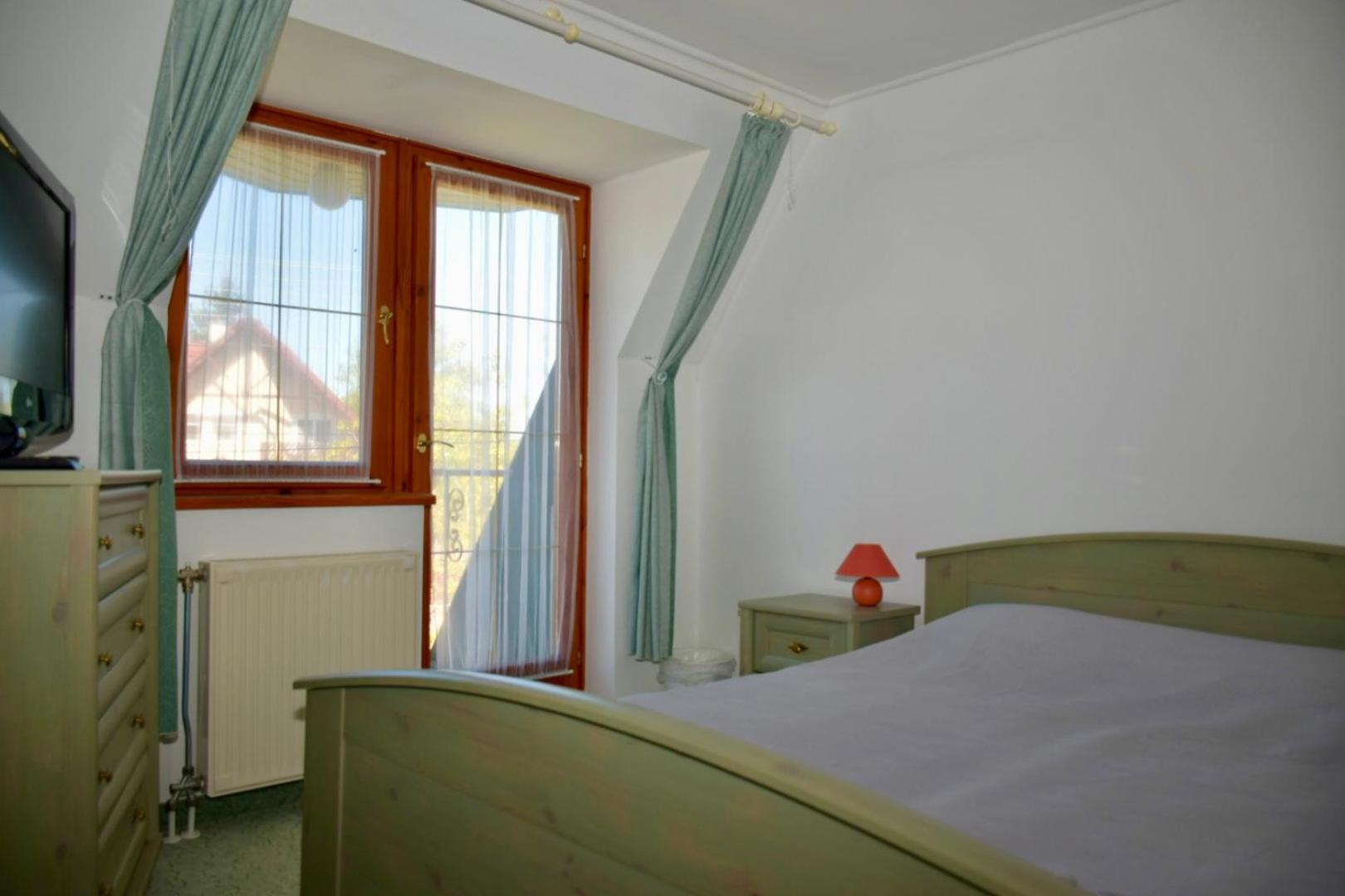 Eden Panzio Aparthotel Bük Exteriör bild